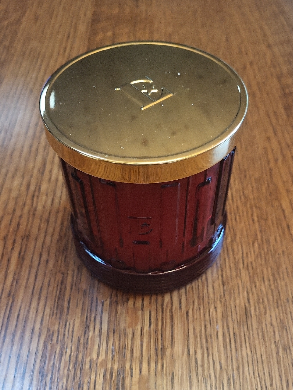 Elton John x Slatkin & Co. Christmas Pannetone 8oz. Jar Candle